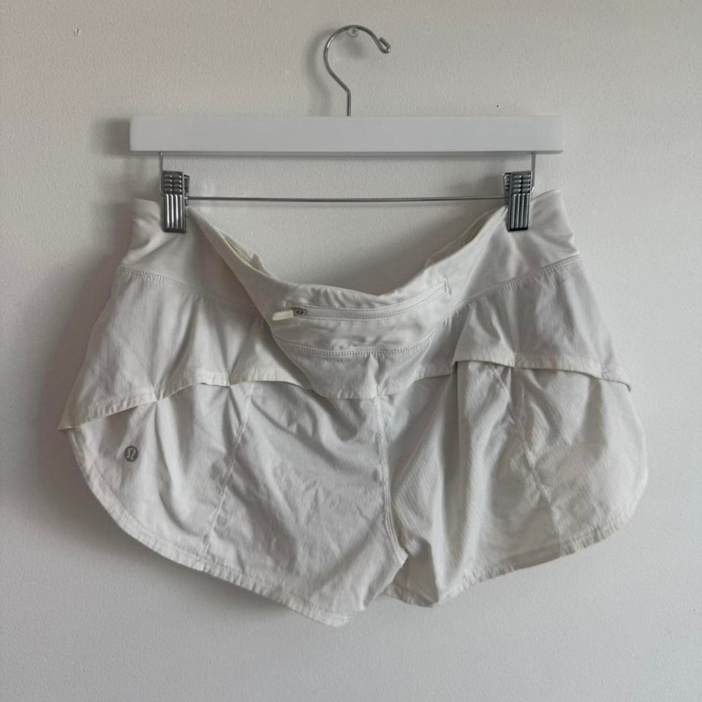 white lululemon‎ speed up shorts